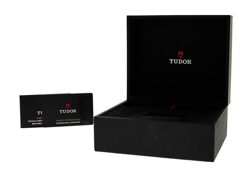 Tudor Black Bay GMT M79830RB-0001